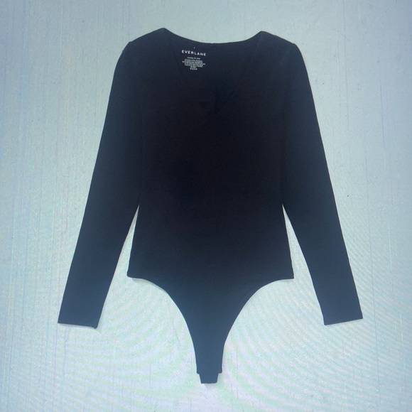 EVERLANE THE LONG SLEEVE V-NECK BODYSUIT IN S - Picture 5 of 11